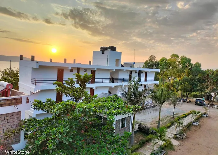 White Stone Beach Resort