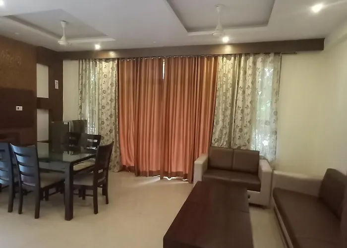 Hotel Oakwood Mahabaleshwar