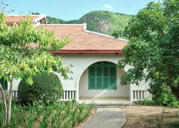 Poulo Condor Boutique Resort & Spa