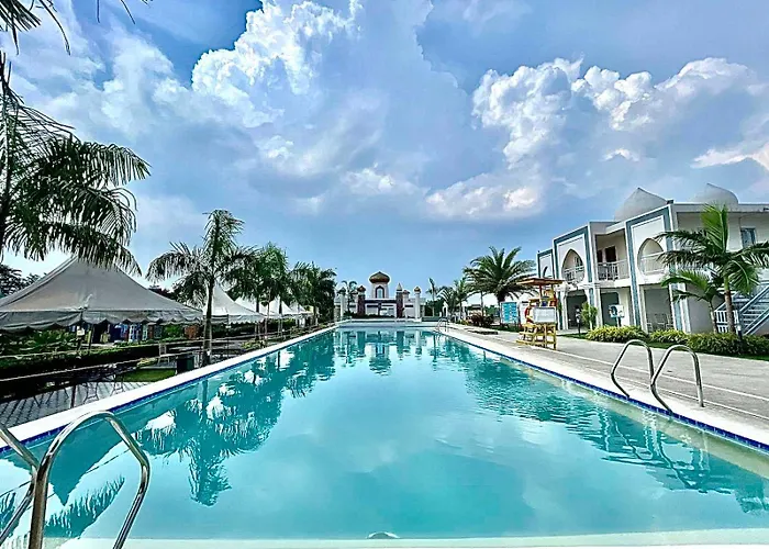 Naic Resorts