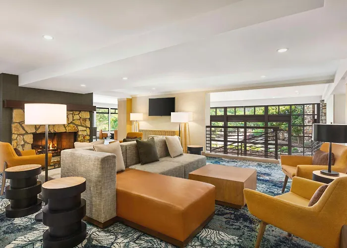 Hilton Garden Inn Monterey