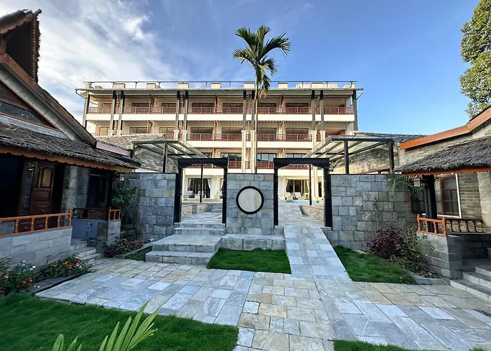 Lake View Resort