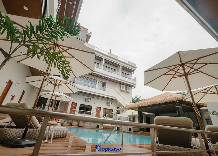Tropicasa Hotel