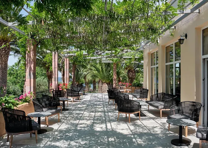 Aphrodite Hotel