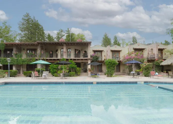 Atotonilco Hotel & Club