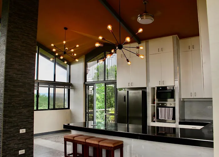 Bella Villa Coron