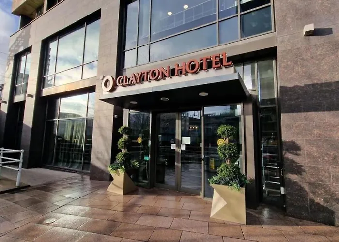 Clayton Hotel Cardiff