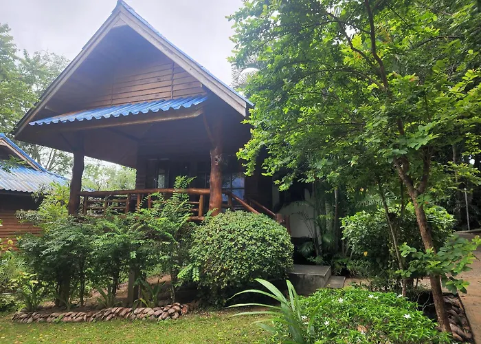 Esmeralda View Resort - Sha Extra Plus