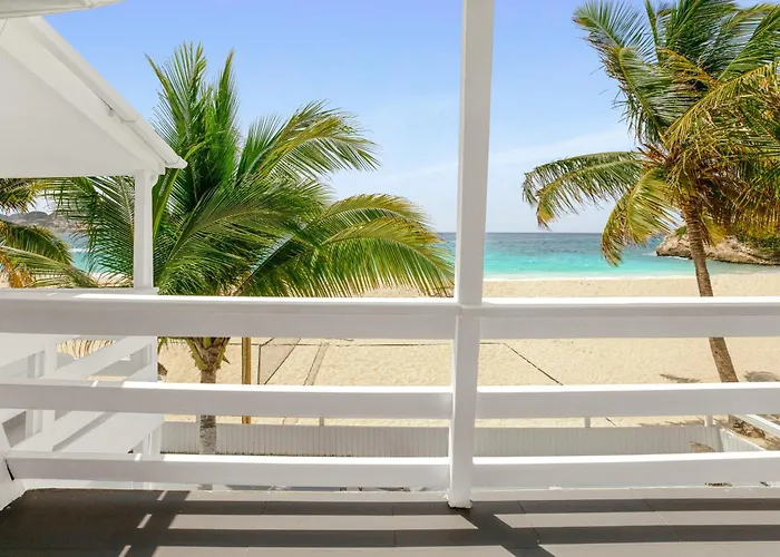 Cocovaa Beach Boutique Hotel