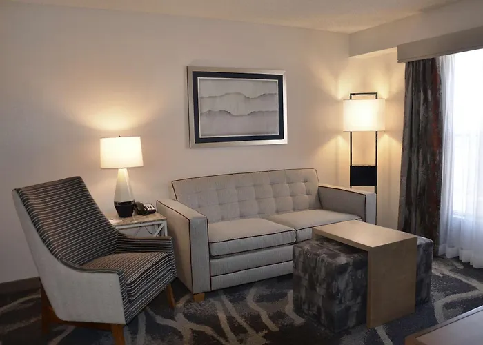 Homewood Suites By Hilton Phoenix-Biltmore