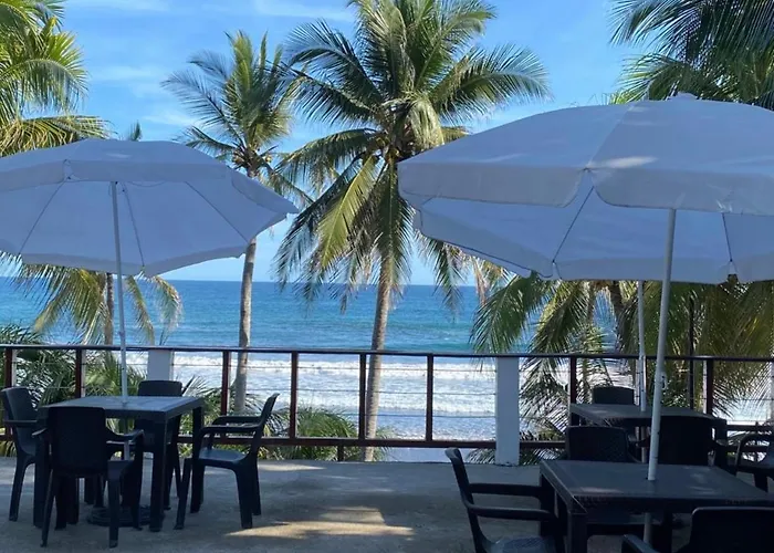 San Rafael (La Libertad) Resorts