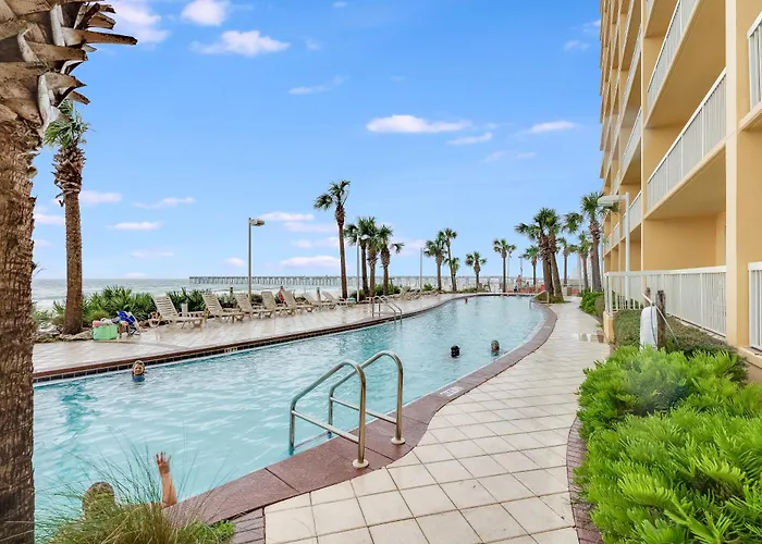 Calypso Resort - Direct Gulf Front Condo With King Master, And Free Wi-Fi