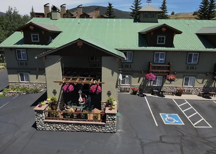 Dillon Inn