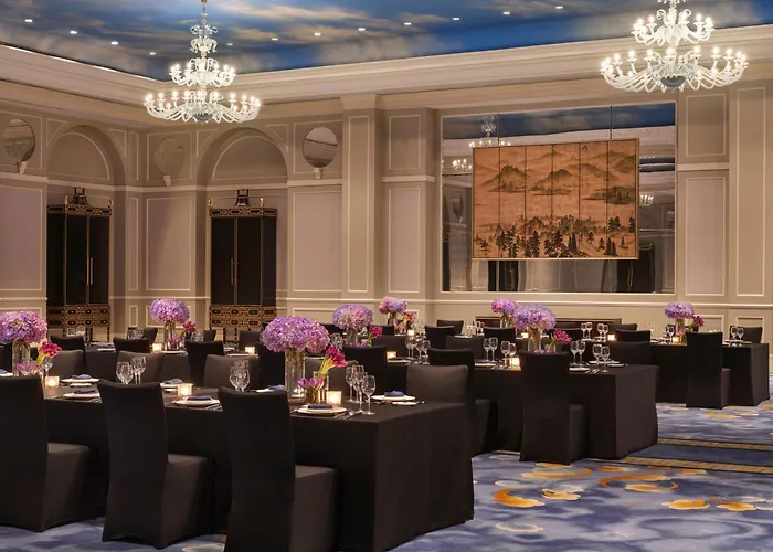 The Azure Qiantang, A Luxury Collection Hotel, Hangzhou