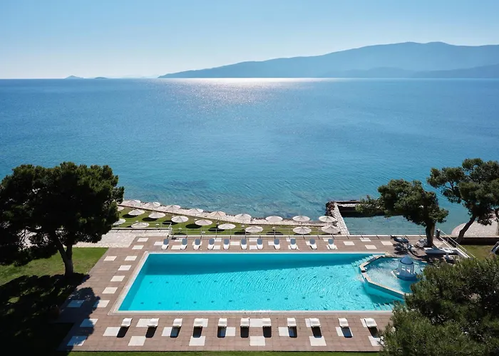 Kalamaki Beach Resort