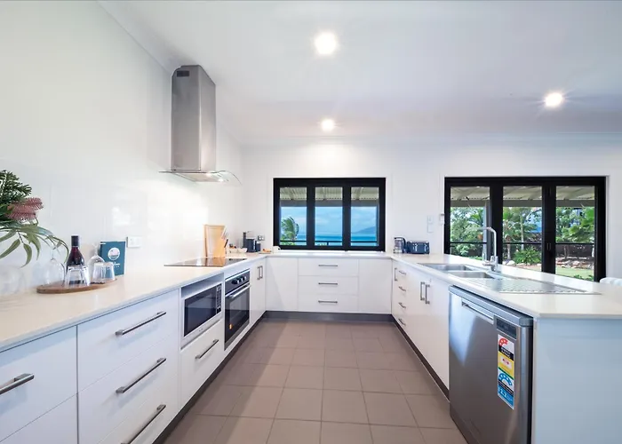 Freedom Shores Resort Airlie Beach