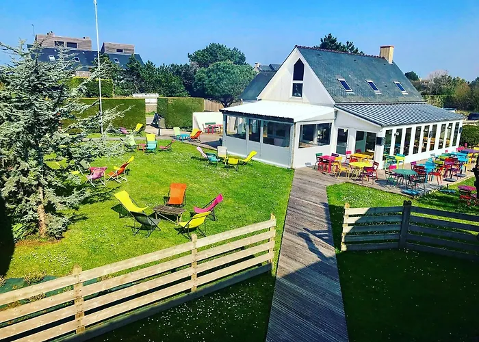 Saint-Laurent-sur-Mer Resorts