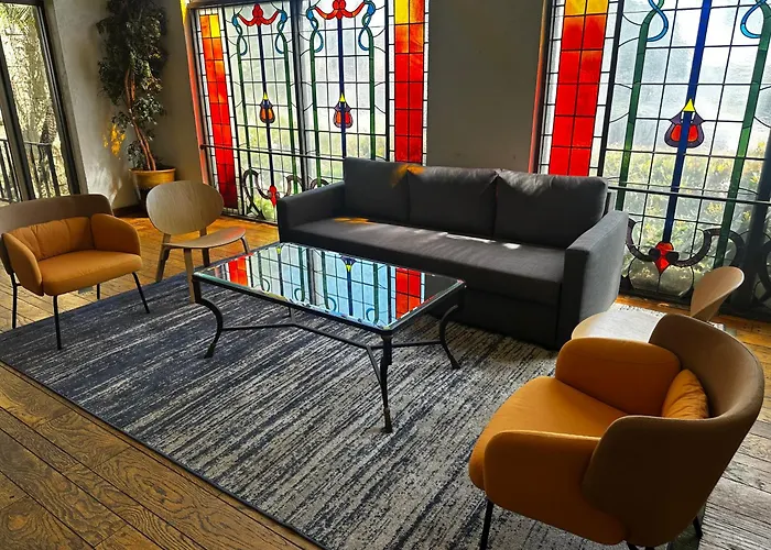 Portside Inn & Suites