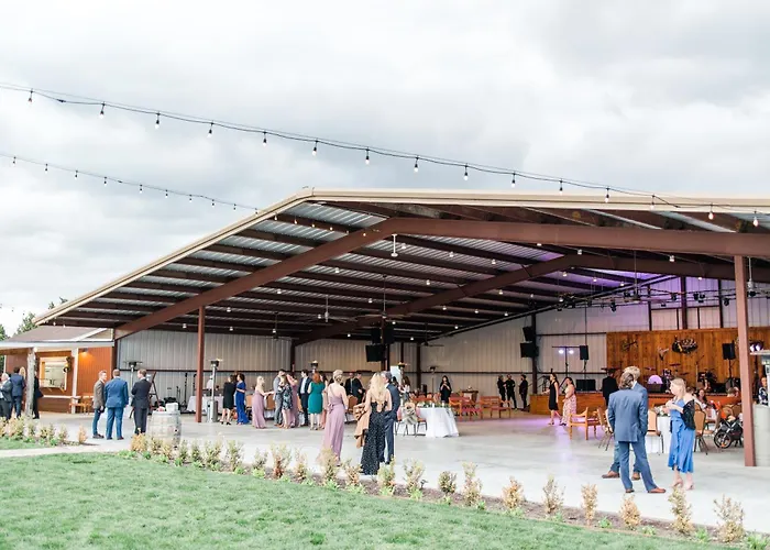 Carter Creek Winery Resort & Spa