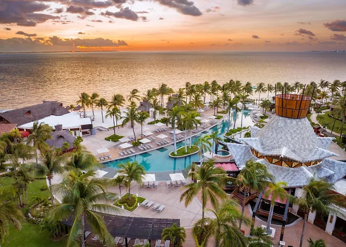 Villa Del Palmar Cancun Luxury Beach Resort & Spa