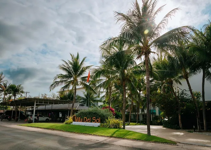 Villa Del Sol Beach Resort & Spa