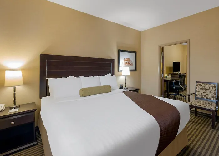 Best Western Sunrise Inn & Suites