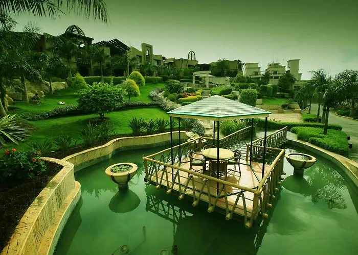 Family resorts in Pune