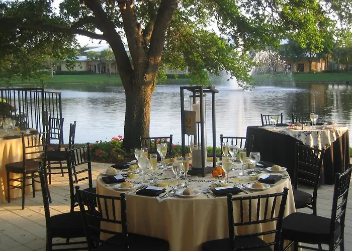 Inn At Pelican Bay