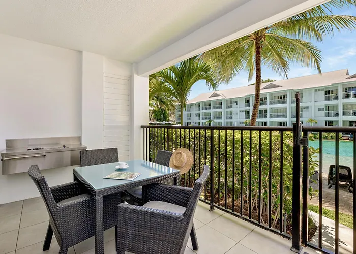 Peppers Beach Club