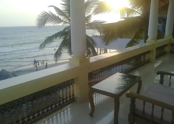 Beach Florra Inn
