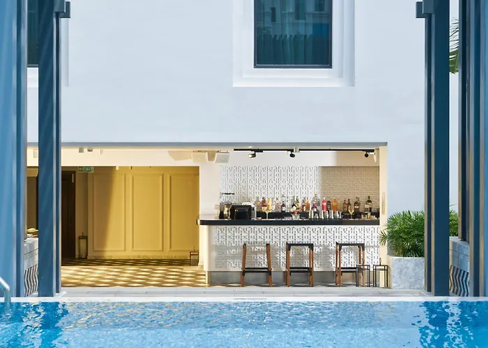 Mai House Saigon Hotel