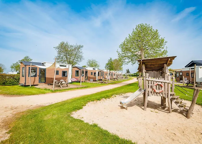 Vakantiepark Eiland Van Maurik