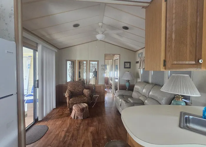 Sebring Resorts