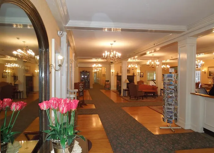 Eastern Slope Inn Resort