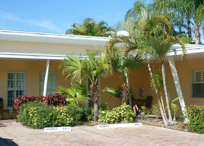 Anna Maria Beach Resorts