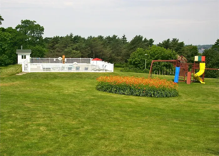 Stone Fence Resort
