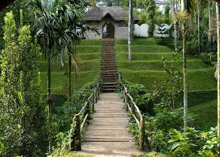 Amritara Shalimar Spice Garden Resort & Spa