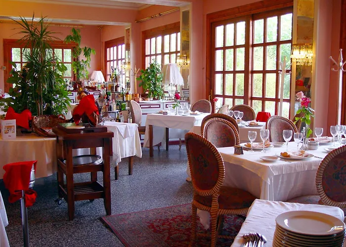 Hotel Del Carme