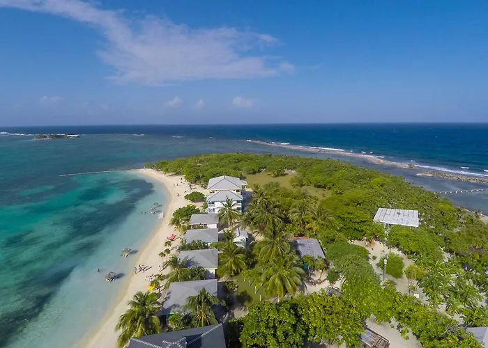 Guanaja Resorts