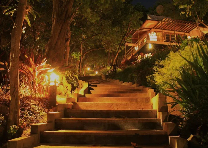 Tugawe Cove Resort