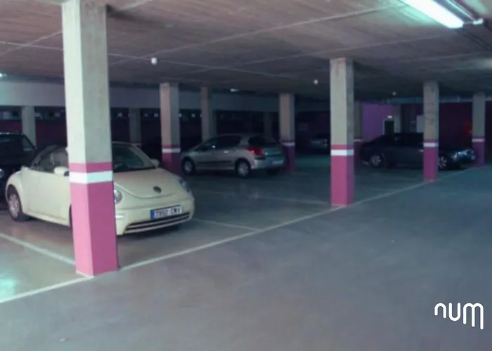 Num Hotel