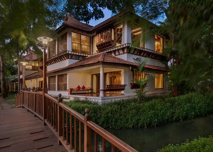 Kumarakom Lake Resort