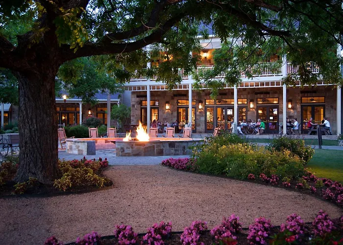 Hyatt Regency Lost Pines Resort And Spa