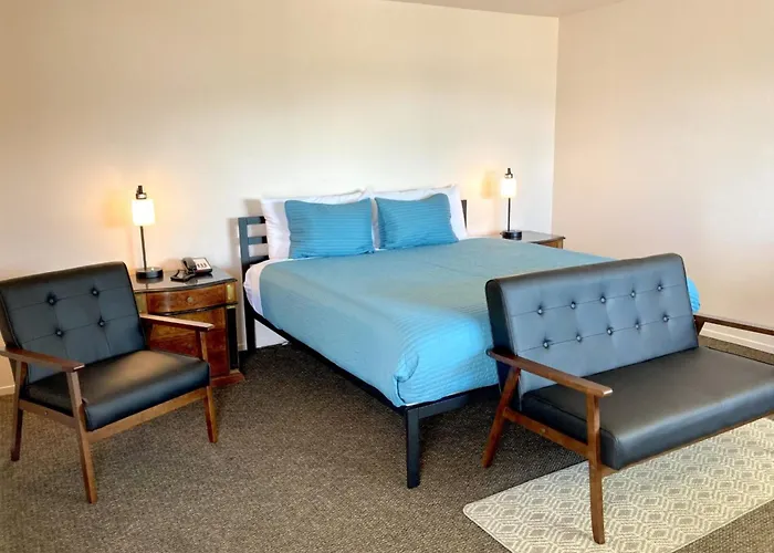 Coast Riders Inn