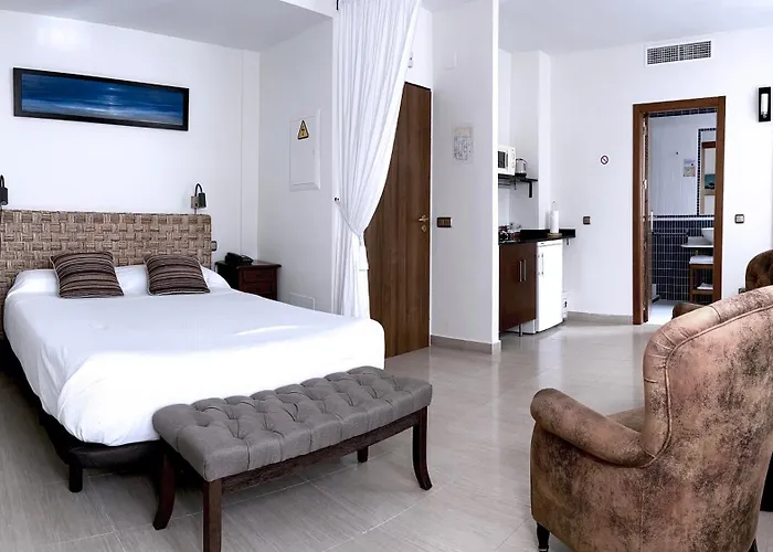 Atrium Hotel