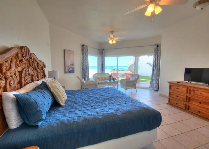 Las Palmas Resort