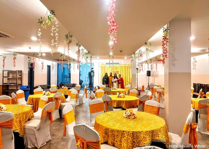 Hotel Mavens White Artemis Hospital Road Sector 52 Gurgaon