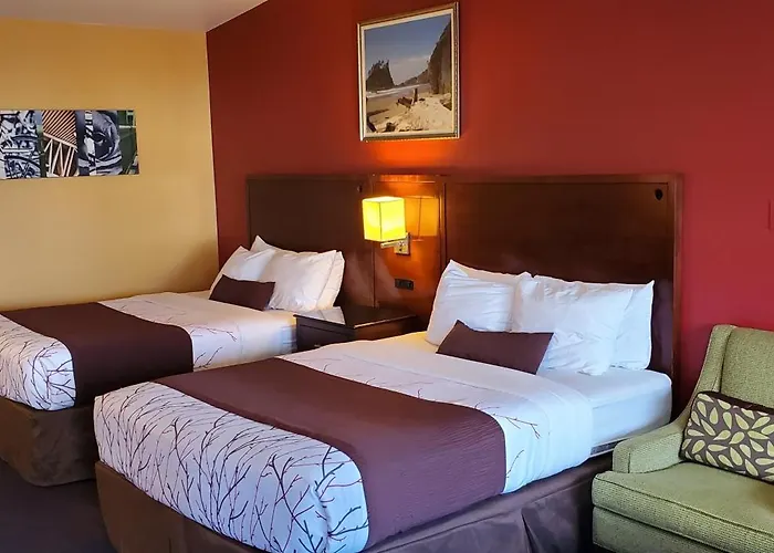 Olympic Inn & Suites