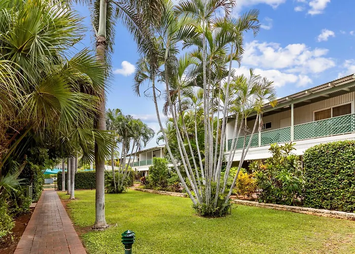 Cable Beachside Villas