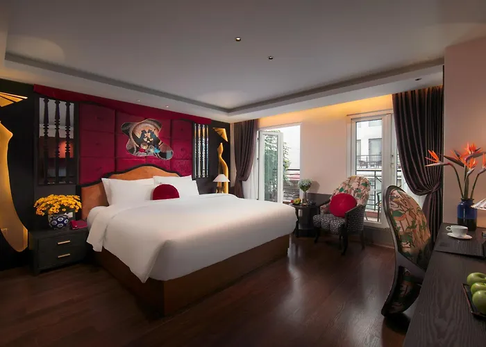 Hanoi Center Silk Classic Hotel & Travel